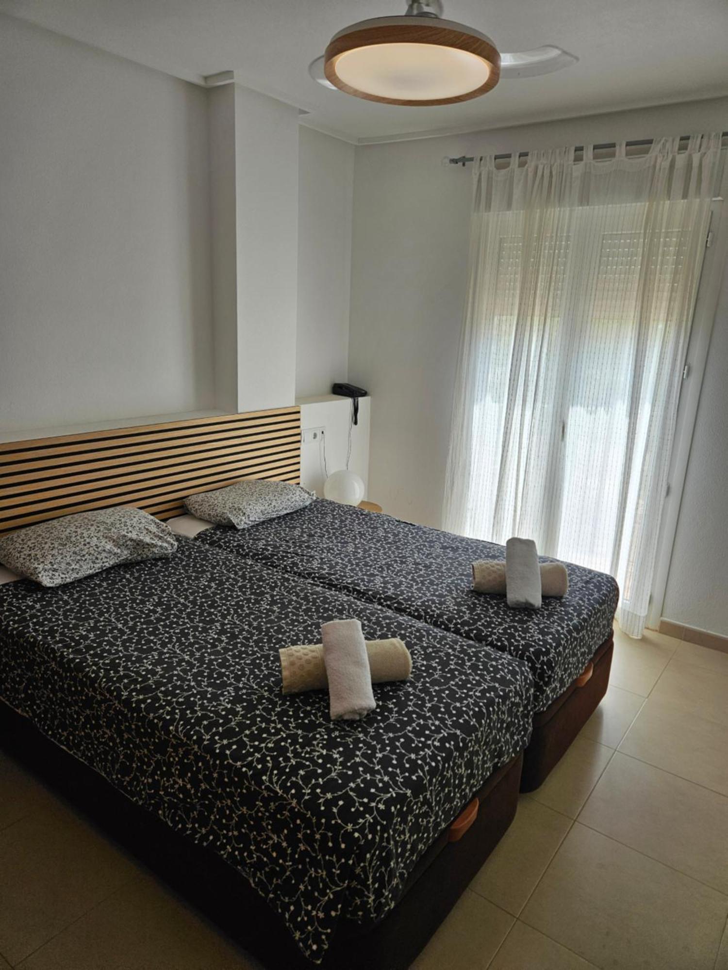Belle Vue Sur La Piscine Apartment Sucina